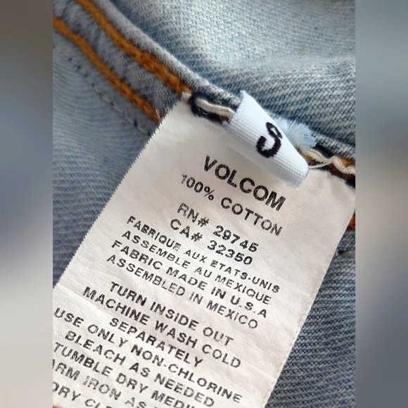 Volcom High Strung Vest - Picture 10 of 11